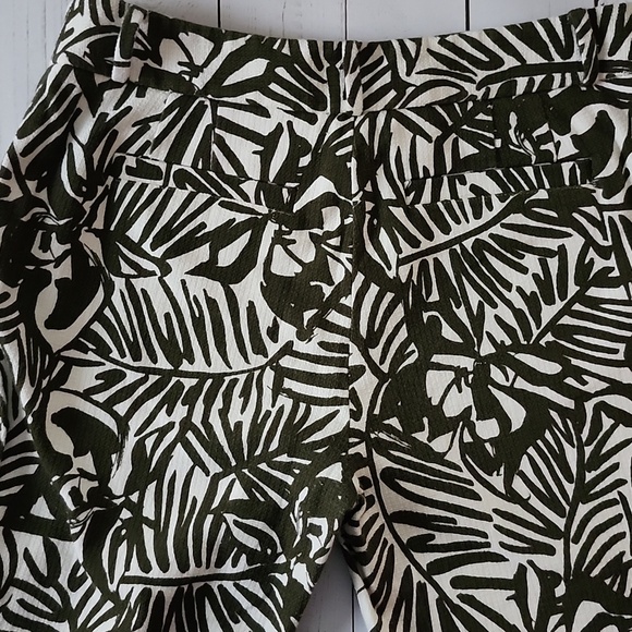 Kate Spade Green & White Tropical Print Capri Pants Size 0 - Picture 9 of 10